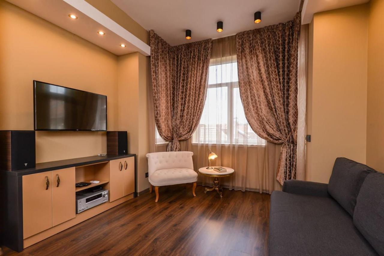 Sofia Dream Apartments - Jazzy Two Bedroom Suite By Flat Mаnager Exterior foto